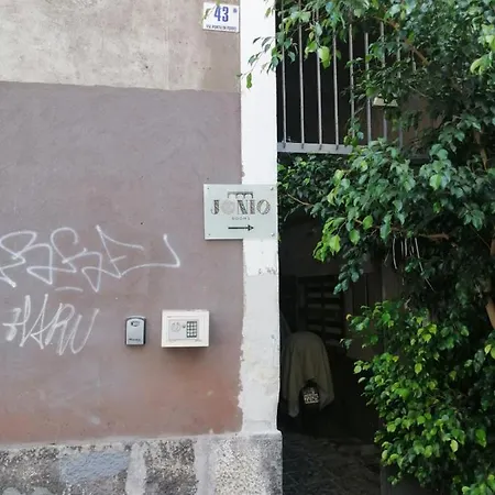Moro Apartment *
